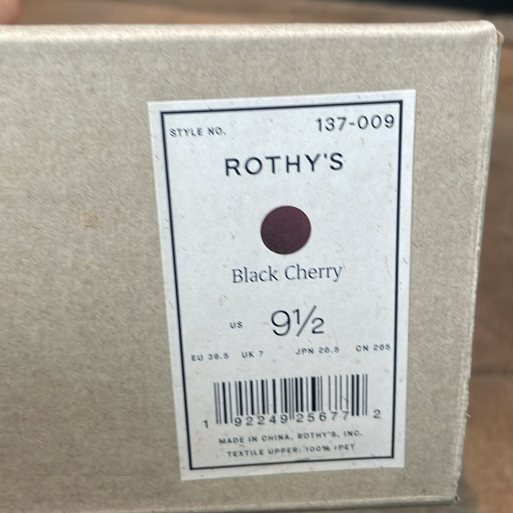 🤩Rothy’s Almond Toe Demi’s🤩 NEW BLACK CHERRY - Picture 2 of 8